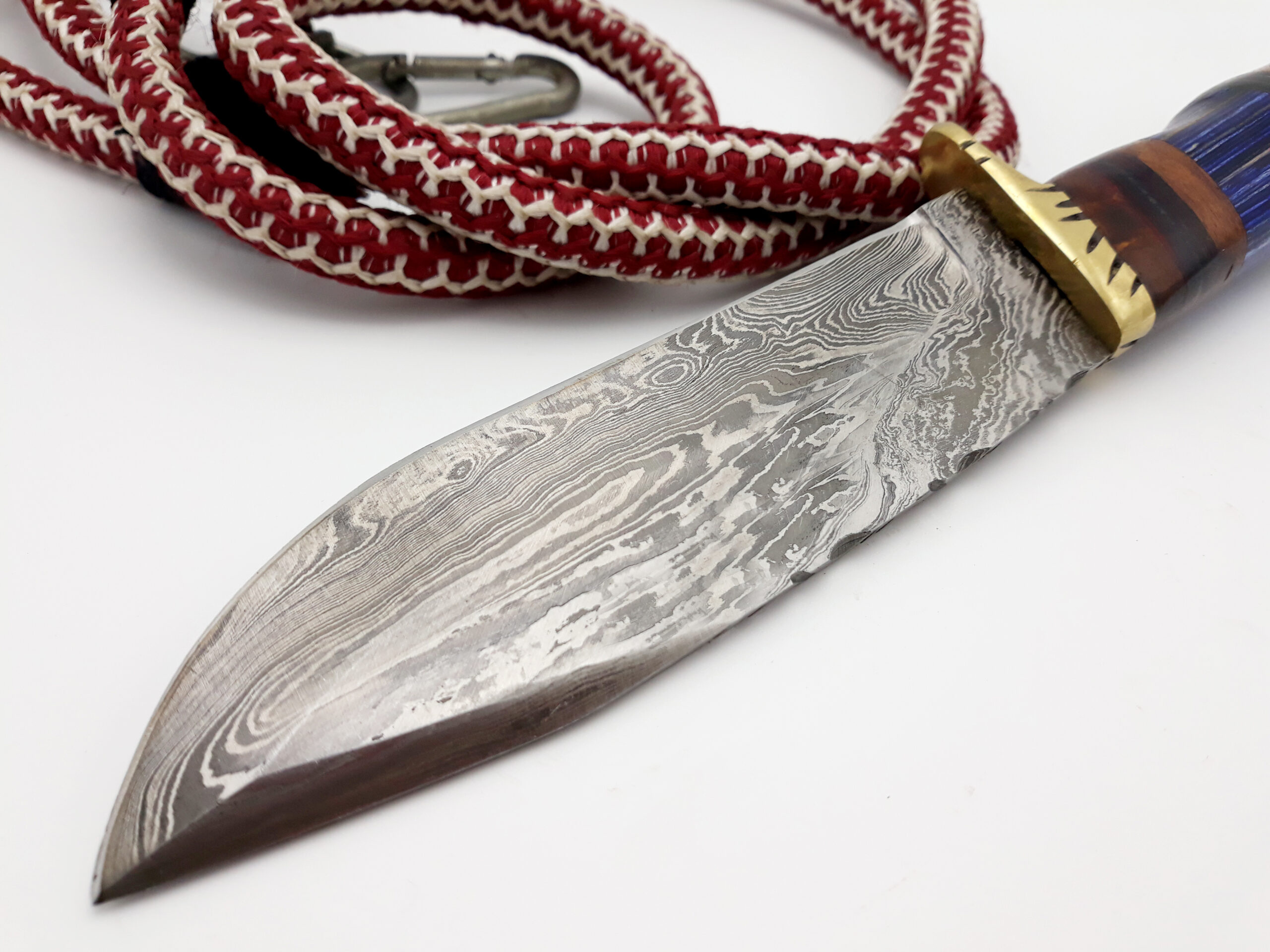 damascus steel bowie knife