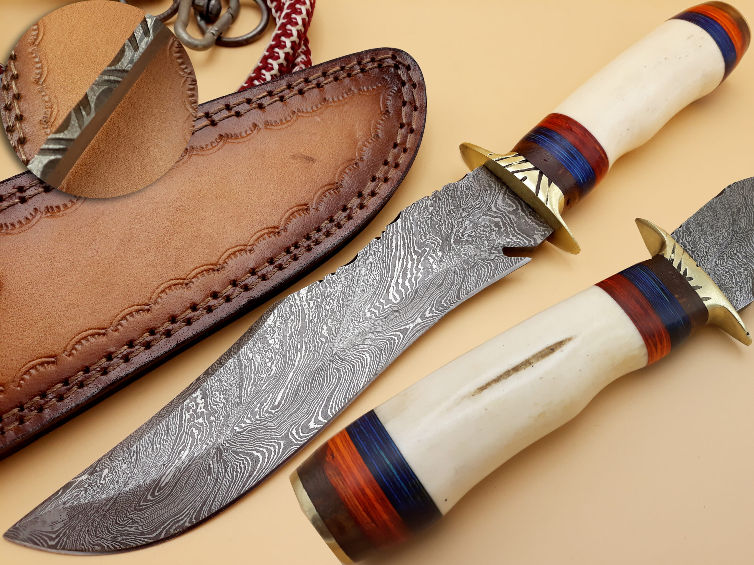 13 inch Damascus steel hunting knife with 8 inch fixed blade and leather sheath