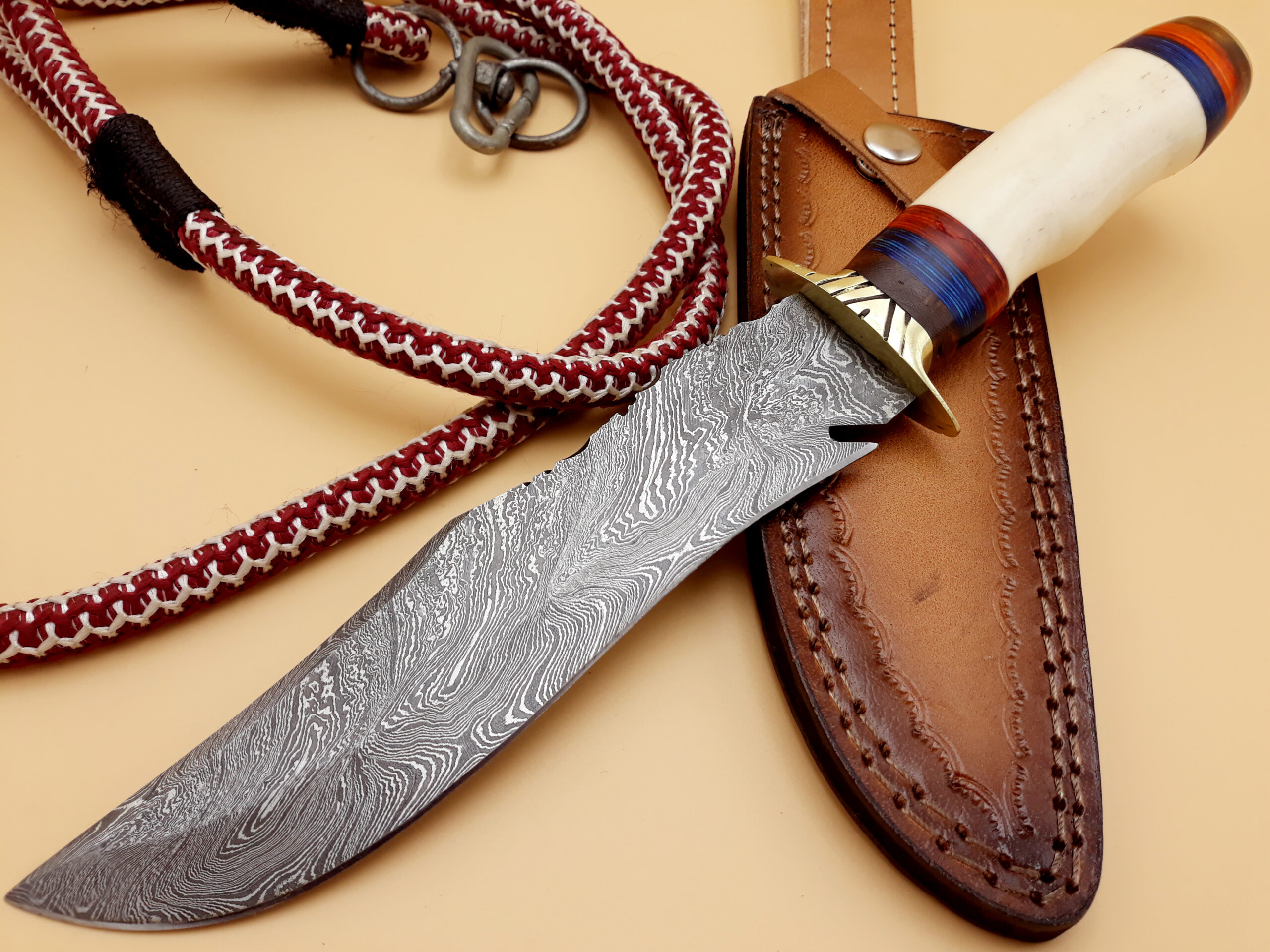 damascus steel bowie knife with leather sheath