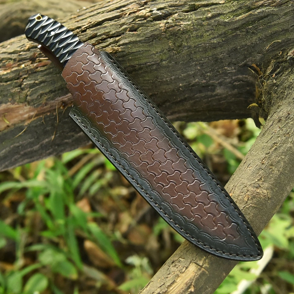 handmade survival bowie knife with leather sheath