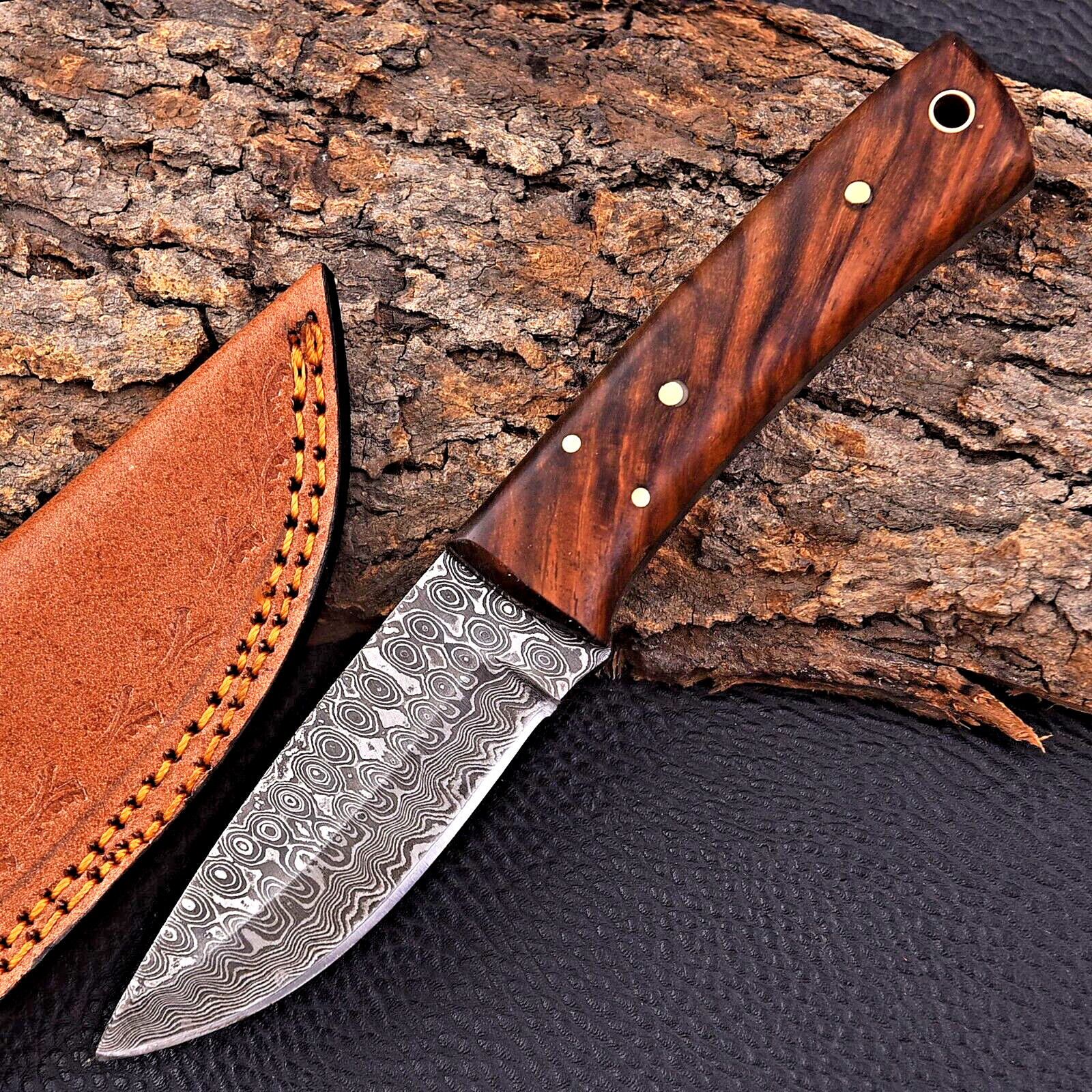 Handmade 8-inch Damascus steel knife with hardwood handle and leather sheath