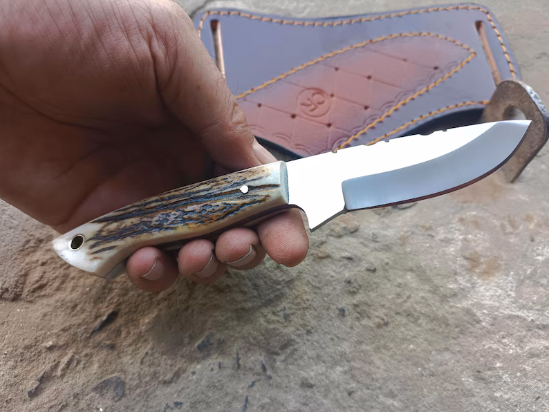 “Stag handle full tang hunting knife 8.5 inch”